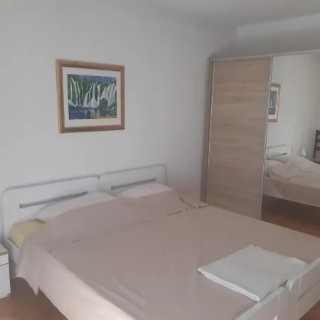 An 65m2-ljubuski Apartment