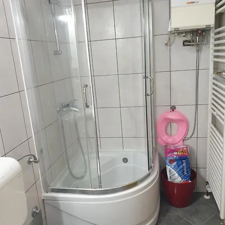 An 65m2-ljubuski Апартаменты Любушки